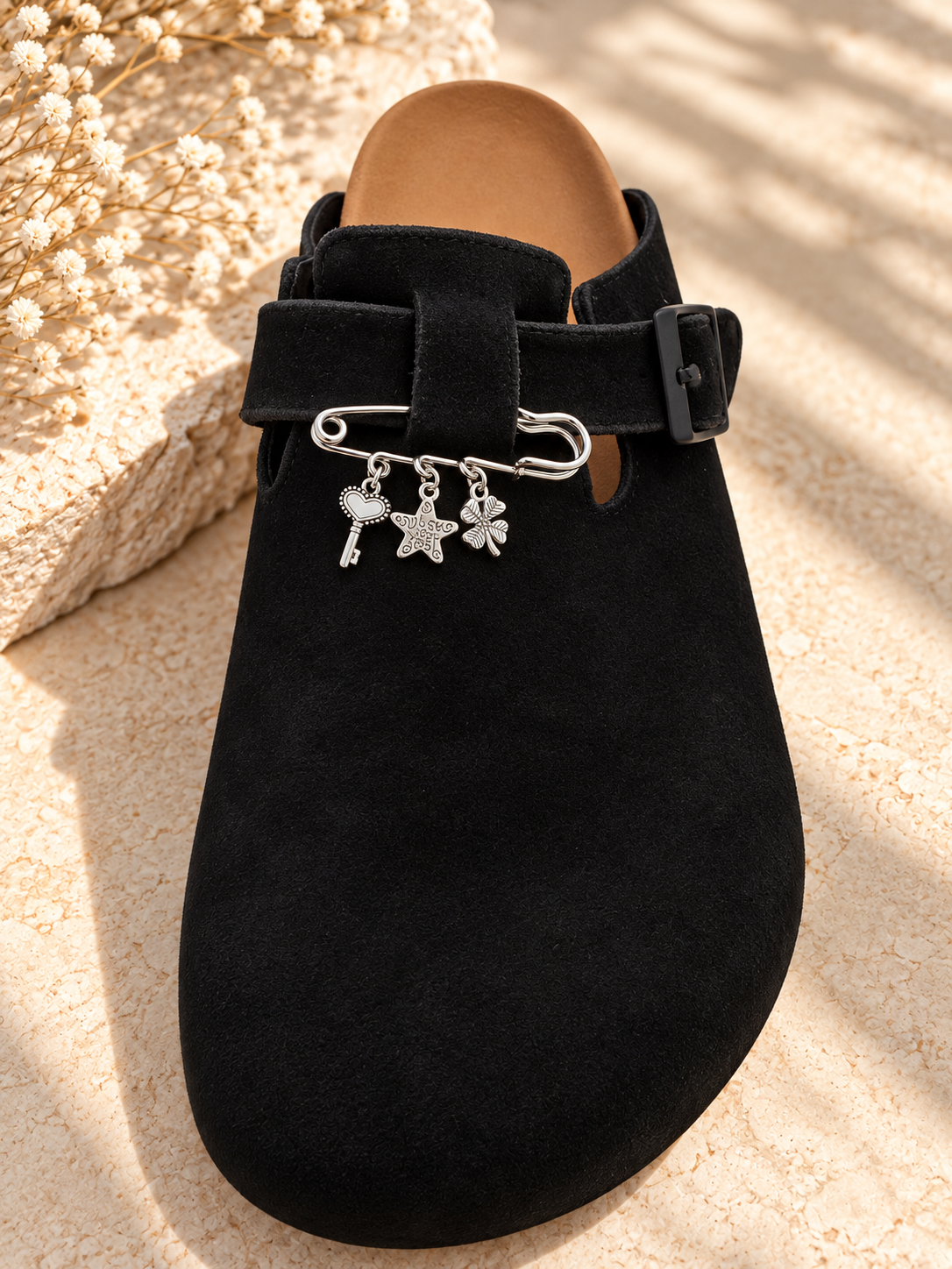 Lucky Love Pin
